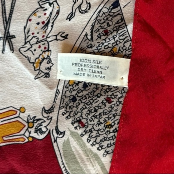 BANANA REPUBLIC Vintage Circus Print Silk Scarf – Made in Japan – 34”x34” - Picture 9 of 11